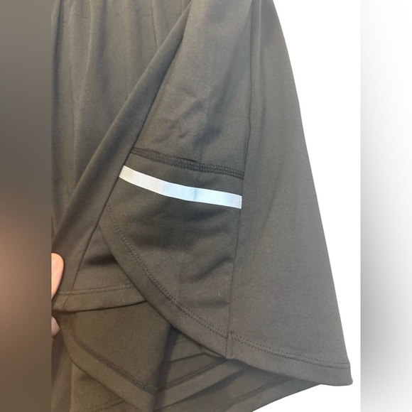 SHEIN Curve Black Running Shorts with Pockets Size 2XL NWOT ☀️ - Picture 8 of 14